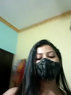 SANAYA ROY online show from February 28, 7:57 pm