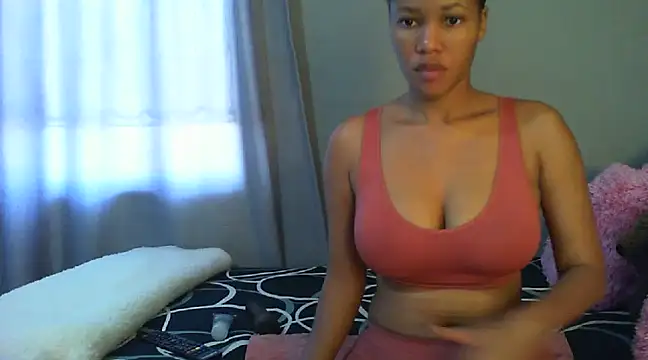 Snapshot of Sexylisa670 chatting on February 26, 4:05 pm Sexylisa670 online show from February 26, 4:05 pm