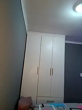 Sexylisa670 online show from April 15, 11:49 am