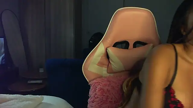 Sexylisa670 online show from January 6, 8:13 pm