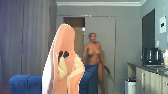 Sexylisa670 online show from November 7, 4:17 am