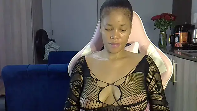 Sexylisa670 online show from February 19, 8:39 pm