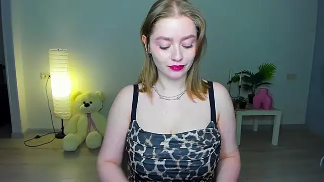 AidaPerry online show from September 28, 4:14 pm