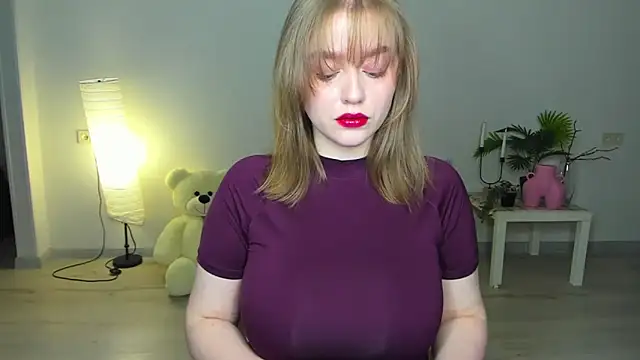 AidaPerry online show from October 17, 3:47 pm