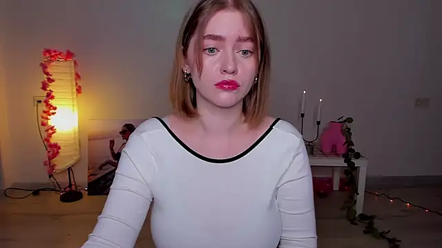 AidaPerry online show from January 29, 2:32 pm