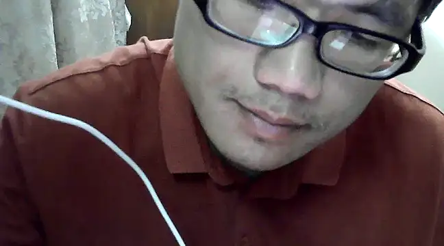 Snapshot of findagirlfriend chatting on February 1, 10:48 am findagirlfriend online show from February 1, 10:48 am