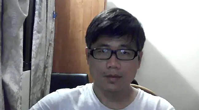 Snapshot of findagirlfriend chatting on December 1, 4:34 pm findagirlfriend online show from December 1, 4:34 pm