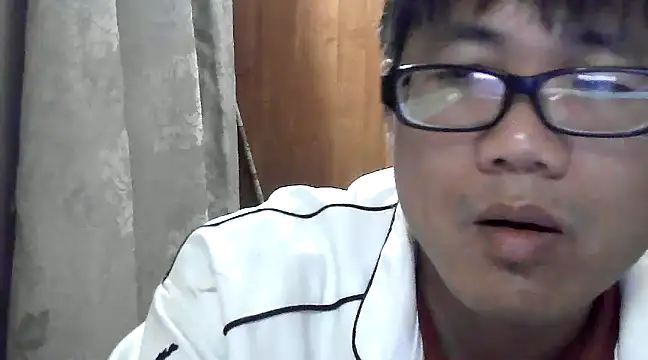 Snapshot of findagirlfriend chatting on January 21, 5:51 pm findagirlfriend online show from January 21, 5:51 pm