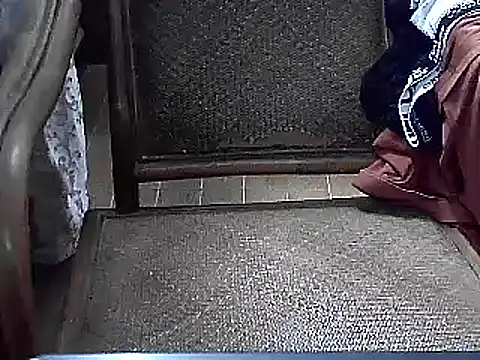 Snapshot of findagirlfriend chatting on January 22, 10:29 am findagirlfriend online show from January 22, 10:29 am