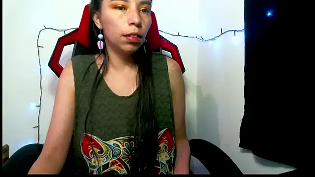 Snapshot of catalina_colombia chatting on January 22, 2:56 pm catalina colombia online show from January 22, 2:56 pm