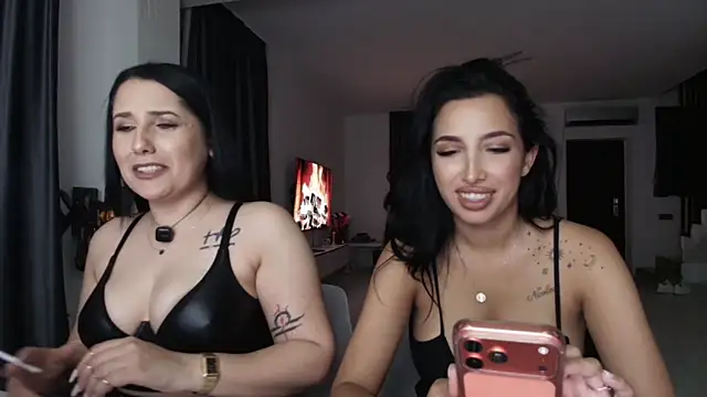 Gabrielaaxxx online show from May 9, 9:07 pm