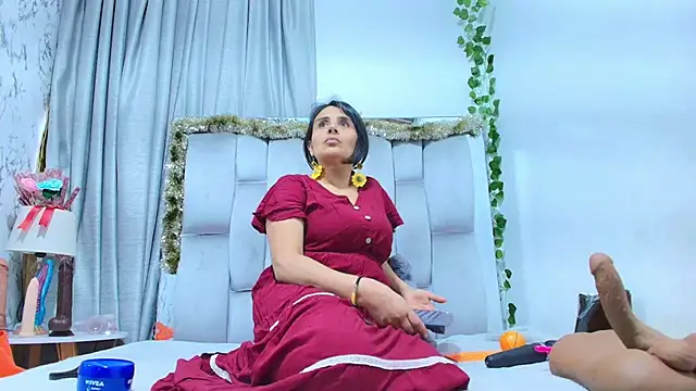  Marcela   online show from December 18, 12:31 pm