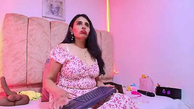  Marcela   online show from April 15, 11:27 am