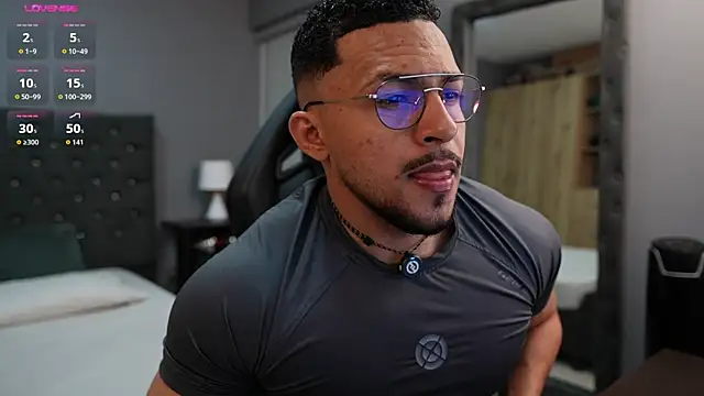 Martin Logan online show from April 6, 11:06 pm