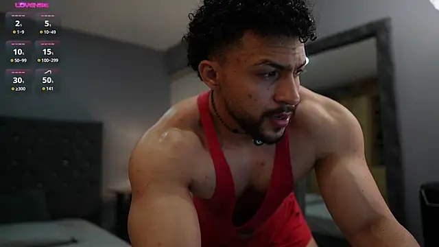 Snapshot of Martin_Logan chatting on November 10, 11:10 pm Martin Logan online show from November 10, 11:10 pm