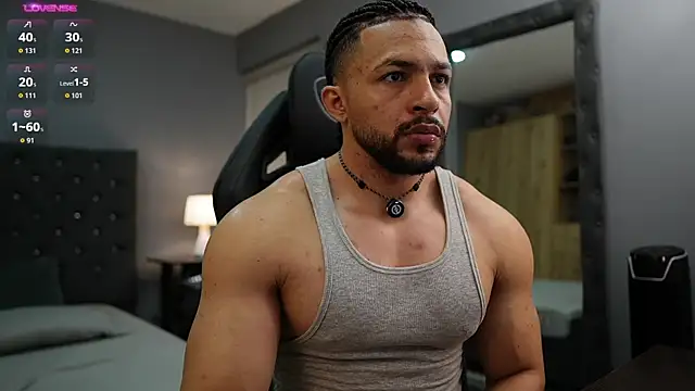 Snapshot of Martin_Logan chatting on November 6, 11:09 pm Martin Logan online show from November 6, 11:09 pm