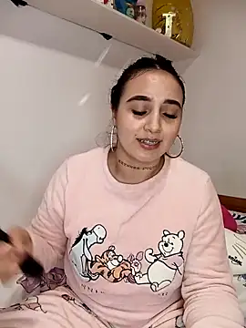 Snapshot of Juanamd1 chatting on February 21, 11:01 am Juanamd1 online show from February 21, 11:01 am