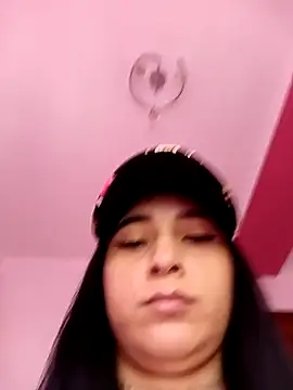 Snapshot of Juanamd1 chatting on February 4, 9:07 am Juanamd1 online show from February 4, 9:07 am