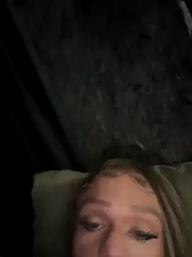 ImCarolinaCutiexxx online show from November 28, 12:49 pm