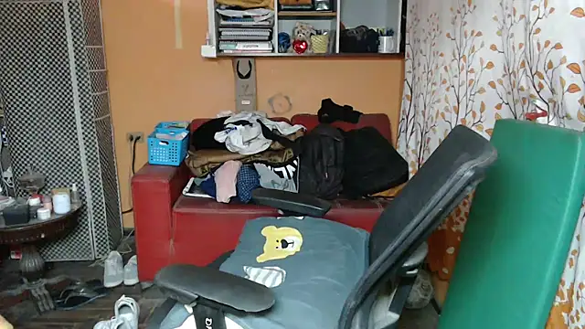 diegotorresd2312 online show from April 24, 12:56 am