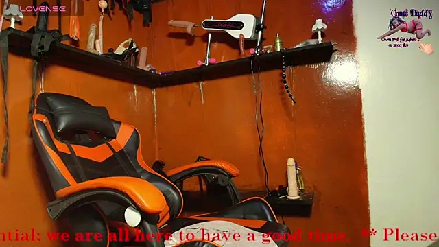 Snapshot of Sexy_blackgoddess chatting on February 20, 9:22 am Sexy blackgoddess online show from February 20, 9:22 am