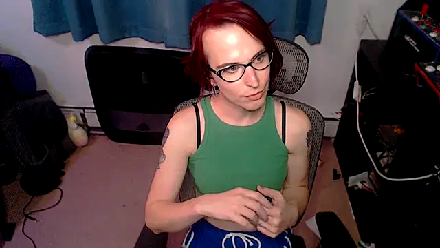 Snapshot of RyffBurnz chatting on November 29, 4:12 am RyffBurnz online show from November 29, 4:12 am