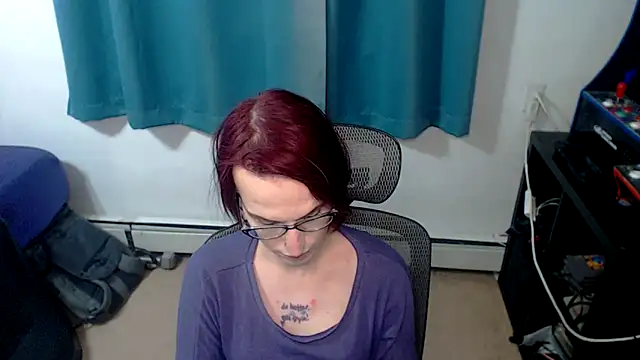 Snapshot of RyffBurnz chatting on December 3, 8:30 pm RyffBurnz online show from December 3, 8:30 pm