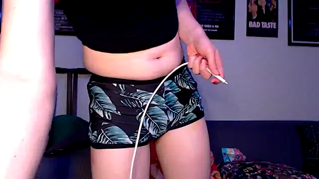 RyffBurnz online show from April 14, 1:54 am