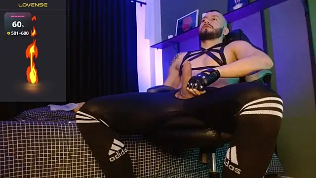 castle 87 online show from March 7, 5:29 pm