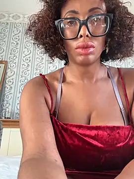 nolotymfcXo online show from February 14, 8:36 am