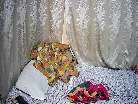 happy sonia online show from February 11, 11:43 am