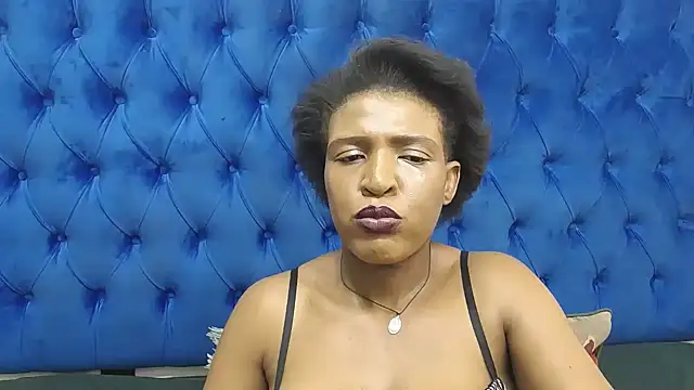 SpicyQueenxxxx online show from May 22, 11:30 am