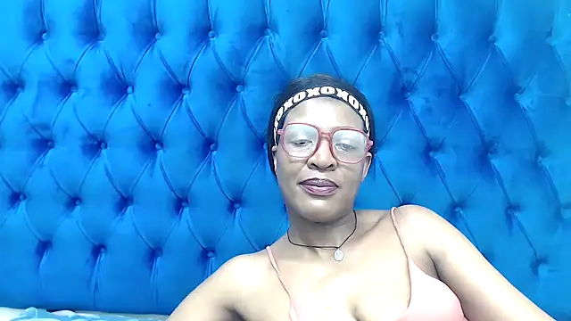 SpicyQueenxxxx online show from March 11, 4:23 pm