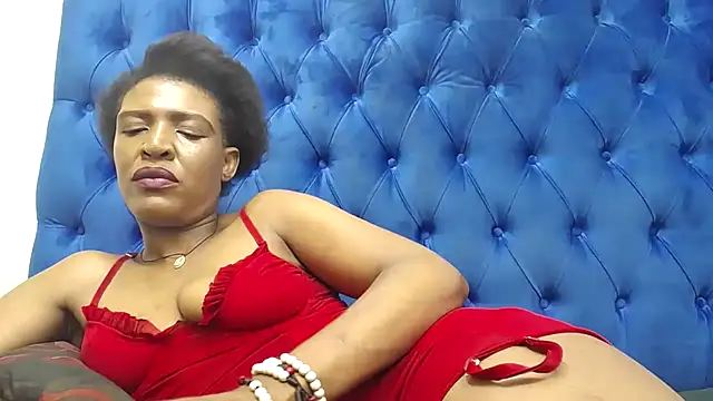 SpicyQueenxxxx online show from May 29, 10:21 am