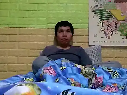 Snapshot of zhan7965 chatting on December 31, 4:25 pm zhan7965 online show from December 31, 4:25 pm