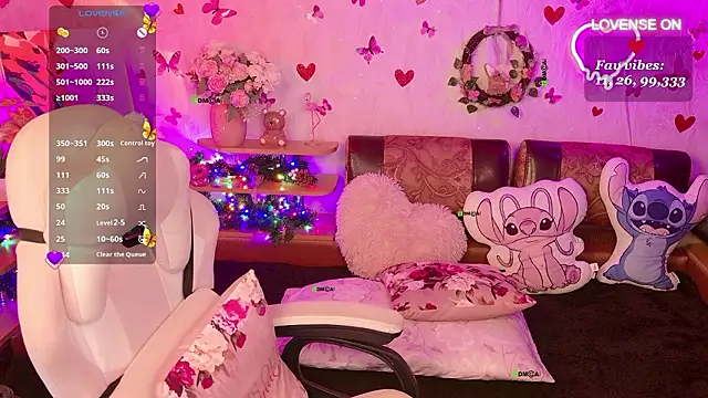 Miss SweetPeach online show from February 10, 9:25 pm