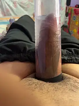 Snapshot of king_cum_ chatting on December 4, 12:37 pm king cum online show from December 4, 12:37 pm