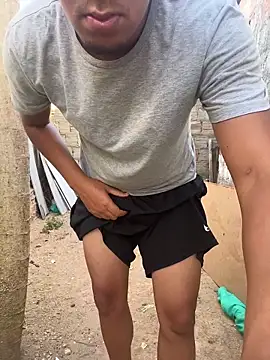 Snapshot of king_cum_ chatting on December 2, 6:42 pm king cum online show from December 2, 6:42 pm