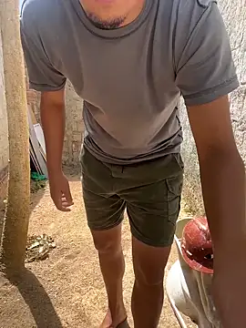 Snapshot of king_cum_ chatting on November 26, 12:27 pm king cum online show from November 26, 12:27 pm