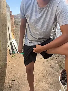 Snapshot of king_cum_ chatting on December 1, 5:14 pm king cum online show from December 1, 5:14 pm