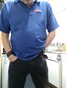 JulianJ50 online show from November 26, 8:14 am