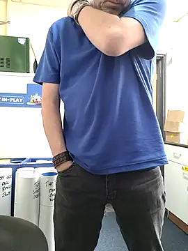 JulianJ50 online show from May 18, 7:13 am
