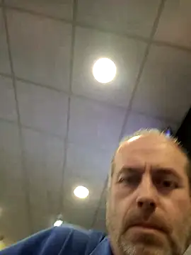 JulianJ50 online show from May 20, 8:50 pm