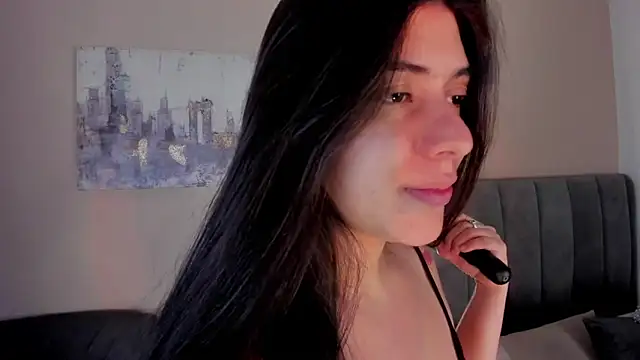 dakotaa   online show from March 11, 11:26 pm