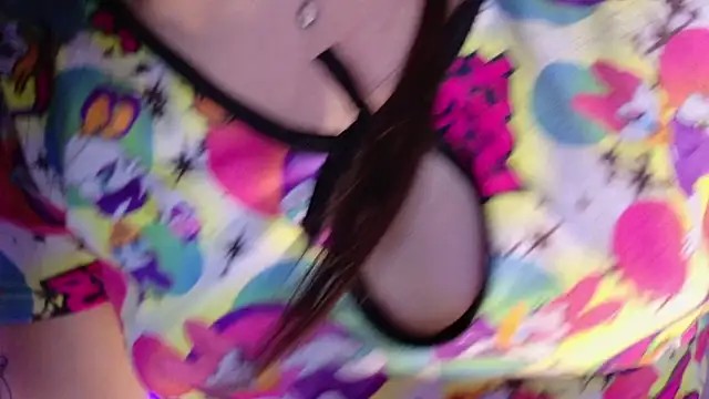 dakotaa   online show from April 1, 7:00 pm