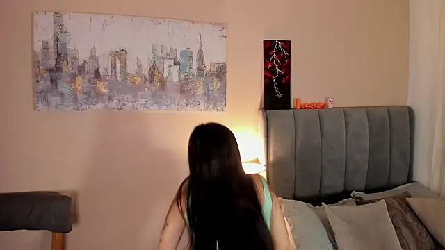 dakotaa   online show from October 7, 8:10 pm