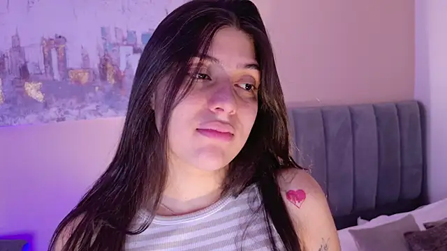 dakotaa   online show from April 8, 6:42 pm