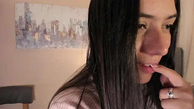 dakotaa   online show from November 3, 11:58 am