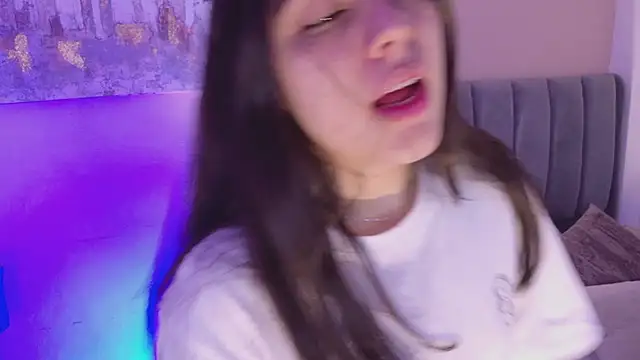 dakotaa   online show from March 14, 6:25 pm