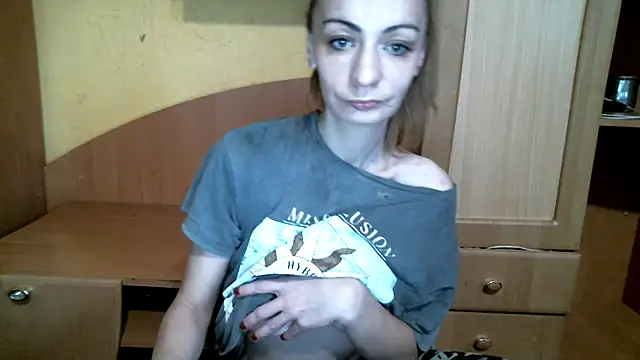 DennisXCaroll online show from February 5, 7:37 am